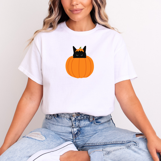 Cute Halloween Cat in Pumpkin Unisex T-Shirt – Fall Graphic Tee